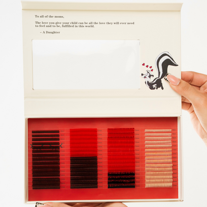 ‘’Mama's Red Collection”  Big Lash Tray (RED)
